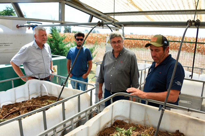 Javier Rodríguez recorrió cooperativas y empresas, dialogó con productores y fomentó el programa Buenas Prácticas Agrícolas