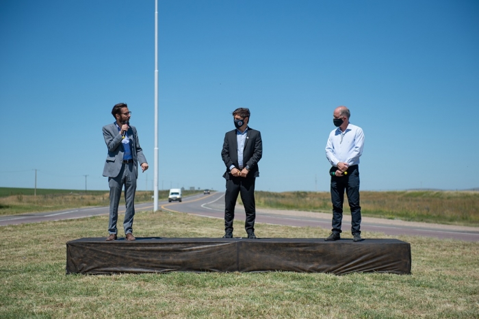 El ministro Simone y el gobernador Kicillof en la inauguración