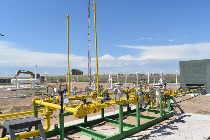 Provincia inauguró el Gasoducto y la red de distribución para Daireaux y Pehuajó