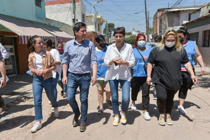 Obras de urbanización en Villa Itatí