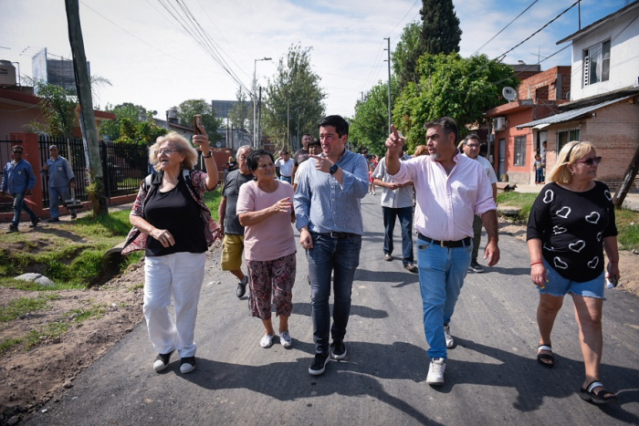 El Ministro Nardini en la recorrida