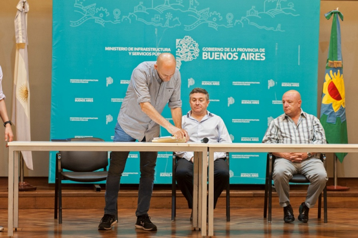 Licitación de obras hídricas