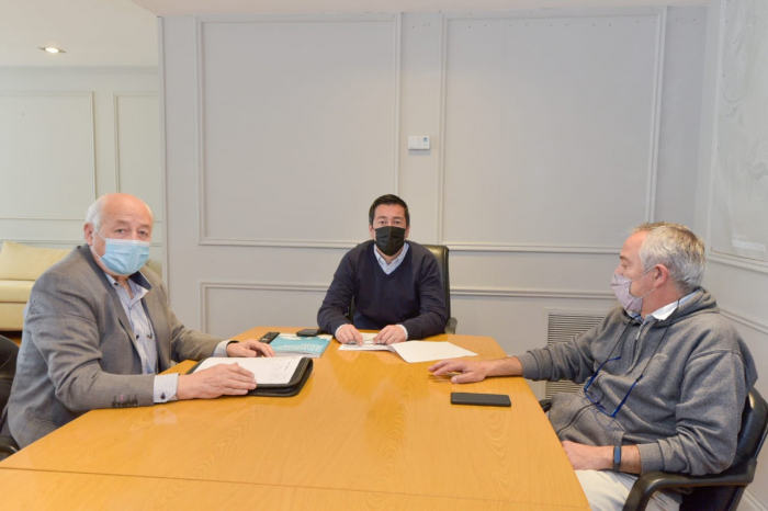 Reunión con el intendente de Tres Lomas