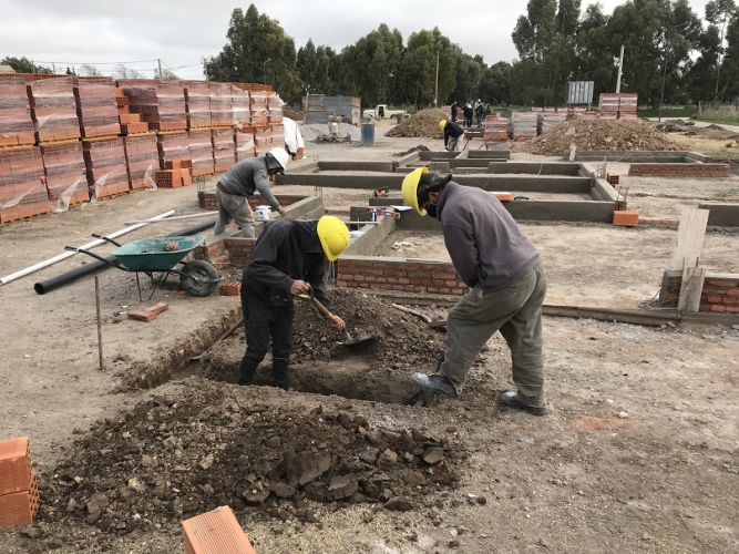 Inició la construcción de viviendas en Laprida