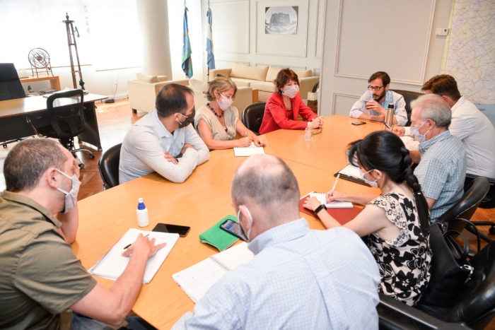 Simone se reunió con Silvina Batakis