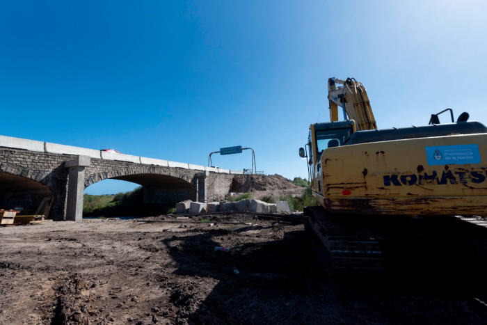 Continúan las tareas de repavimentación de la Ruta Provincial N° 11