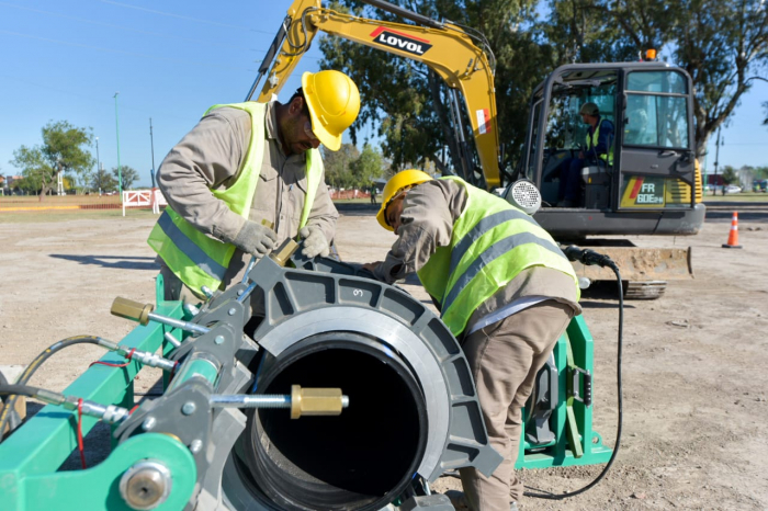 Ensenada: La Provincia inició la nueva obra de abastecimiento de agua