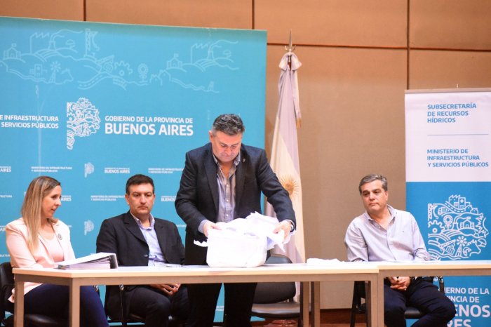 La Provincia licitó obras hidráulicas para La Plata y San Antonio de Areco