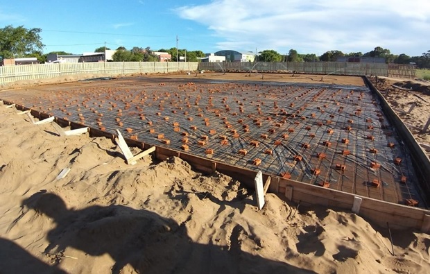 Finalizó la ejecución de plateas para los cinco hospitales modulares que se montarán en la costa bonaerense Finalizó la ejecución de plateas para los cinco hospitales modulares que se montarán en la costa bonaerense