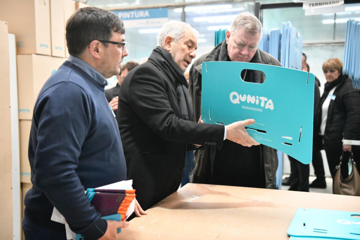 El nuncio Aspostólico visitó la unidad y bendijo la fábrica del kit qunita La recorrida en la Unidad 1 del SPB transitó por las instalaciones de la extensión de la Escuela Técnica N° 6 Albert Thomas, el