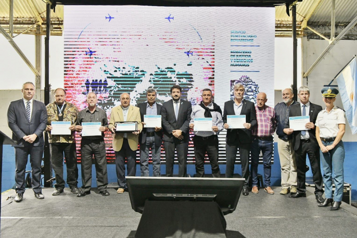 Mena participó de un homenaje a ex combatientes de Malvinas El ministro subrayó que “queremos reclamar juntos el pleno ejercicio de la soberanía sobre nuestras islas".
