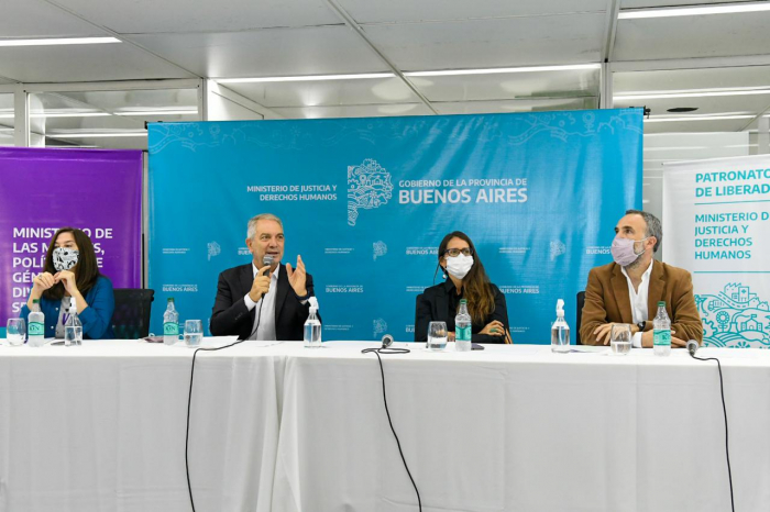 PRESENTARON 40 NUEVOS DISPOSITIVOS DE ATENCION DE "NUEVAS MASCULINIDADES" PRESENTARON 40 NUEVOS DISPOSITIVOS DE ATENCION DE "NUEVAS MASCULINIDADES"