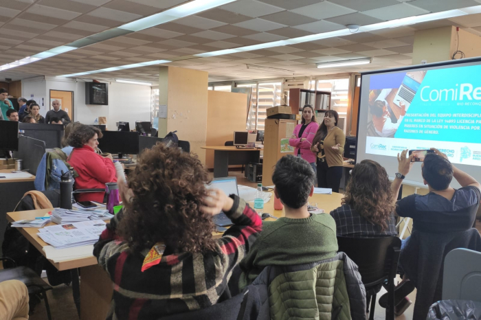 Charla sobre violencia de género