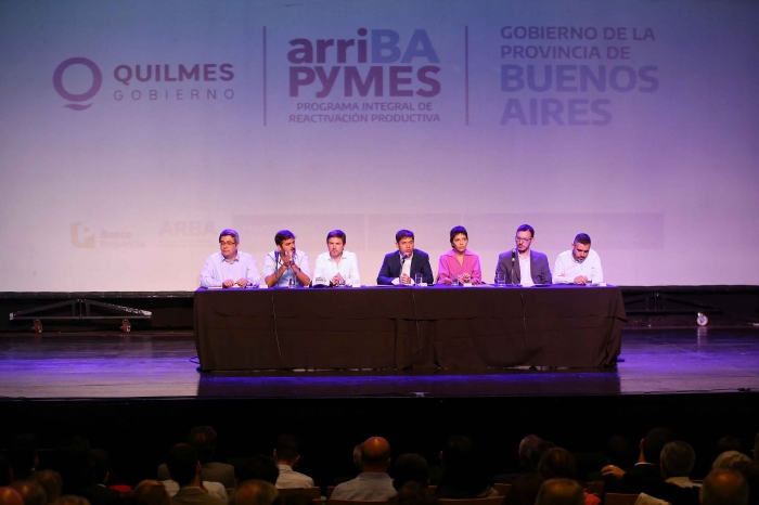 Costa, junto a Kicillof en Malvinas Argentinas y Quilmes