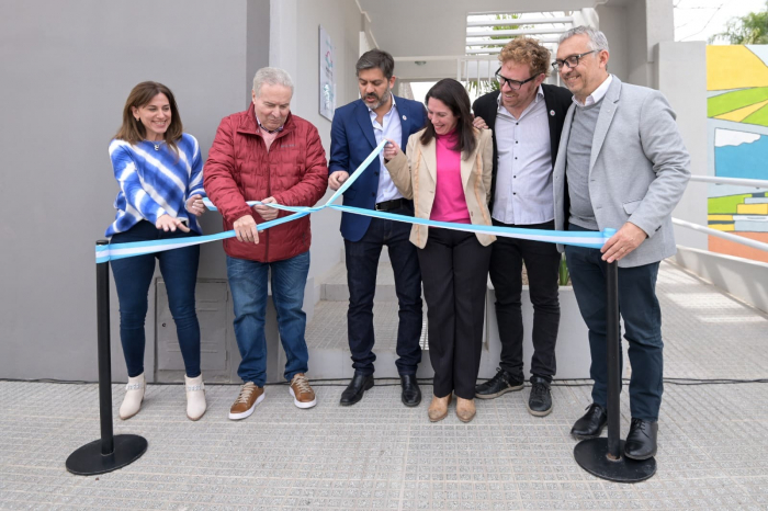 Bianco en la inauguración del Centro Universitario de Salto