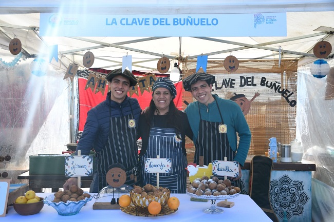 La Provincia acompañó la realización de la XVII Fiesta del Buñuelo Navarrense