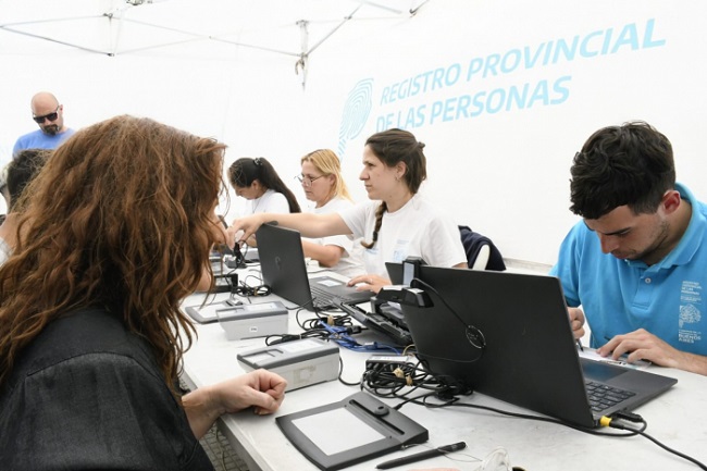 Durante noviembre la Provincia completó 145.209 trámites registrales 