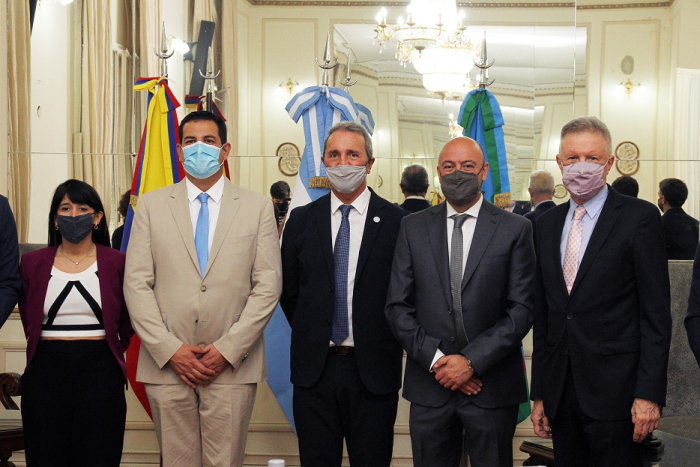 Encuentro entre las autoridades de Buenos Aires y Pichincha.