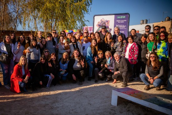 Inauguración de la Plaza "Mujeres en Pie de Lucha"