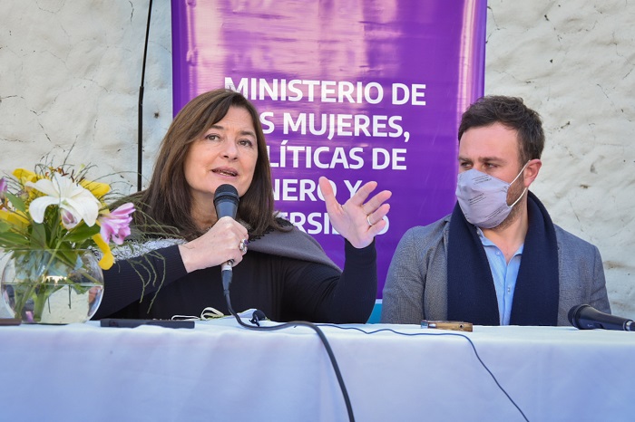 Estela Díaz visitó 25 de Mayo