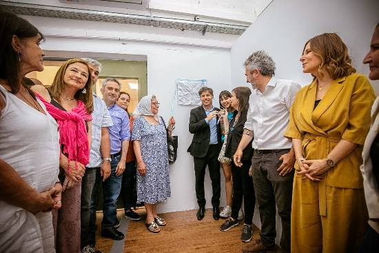 Inauguración del Auditorio " Hebe de Bonafini"