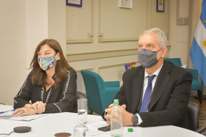 Estela Díaz y Julio Alak en la Mesa Interpoderes