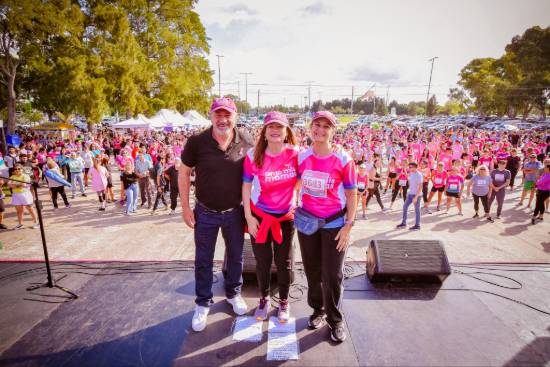 Más de 5.000 personas participaron en la carrera “Amo Mis Mamas" en Ensenada