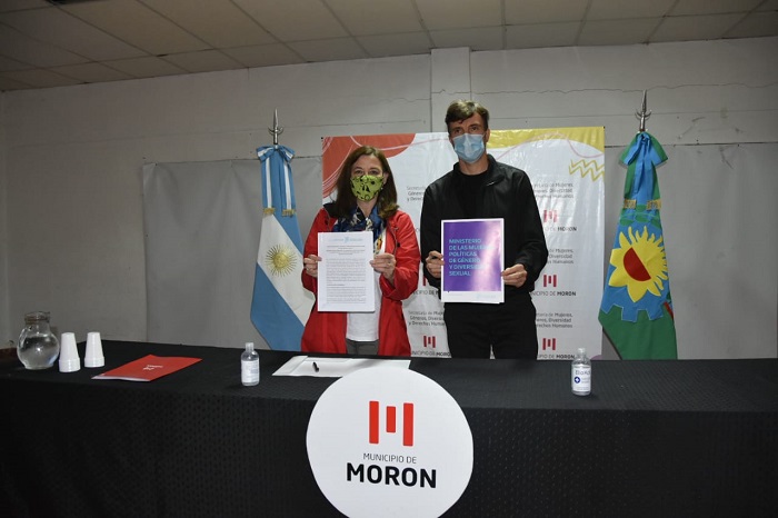 Firma del convenio de Comunidades sin Violencias en Morón