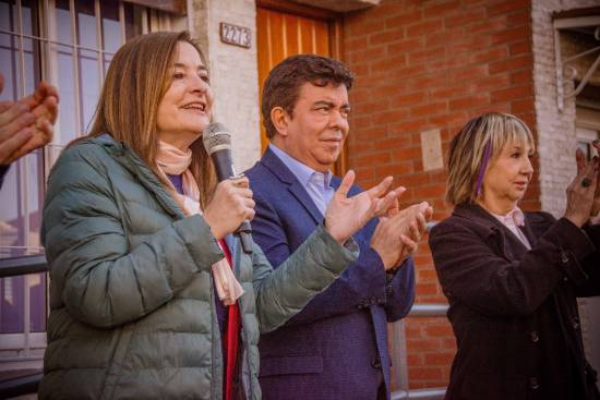 La Provincia entregó móviles para equipos que abordan violencias de género La Provincia entregó móviles para equipos que abordan violencias de género