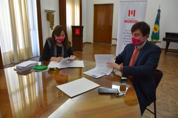  La Ministra Estela Díaz firmó junto al Intendente de Morón, Lucas Ghi, el Convenio para la implementación del Fondo Especial de