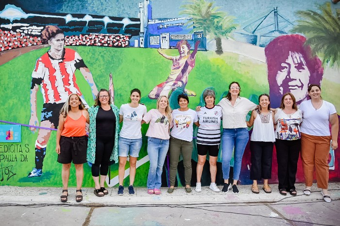 “Ellas no estaban pintadas” en Bolívar y 25 de Mayo