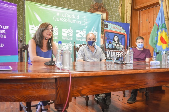 Estela  Díaz y Augusto Costa en Tapalqué