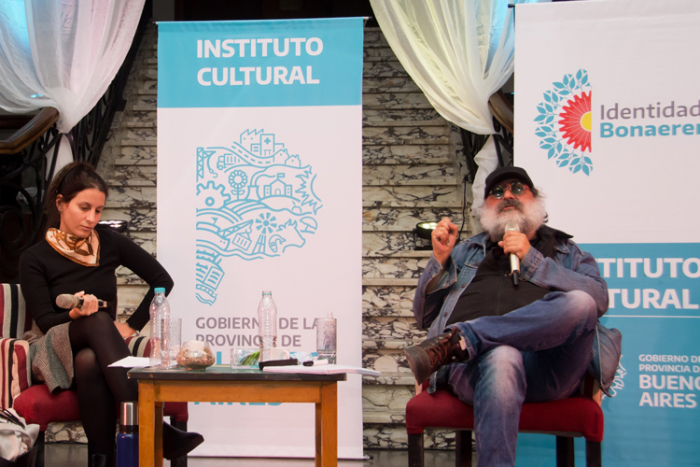  “Café Cultura”