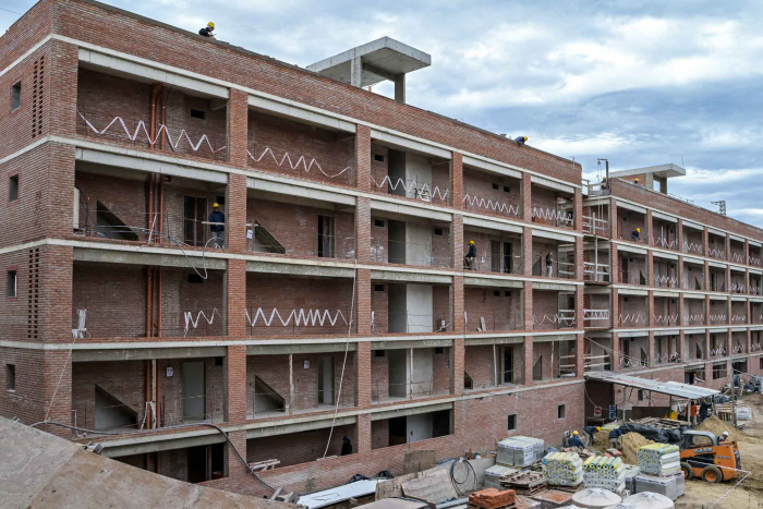 Avanza la construcción del complejo habitacional “Peribebuy” en La Matanza