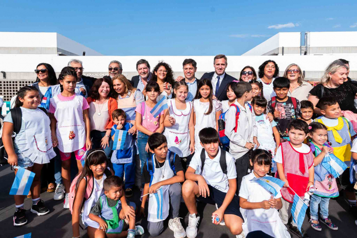 Barrios acompañó a Kicillof, Sileoni y Achával en la inauguraron de un nuevo polo educativo y celebraron el inicio de clases en 
