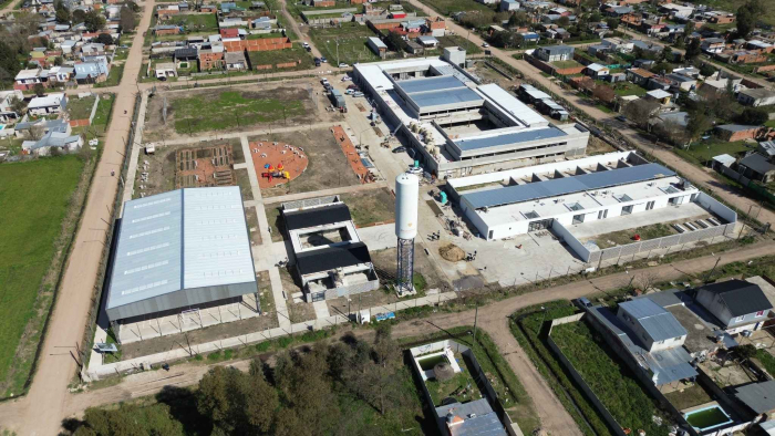 Berazategui: continúa la construcción de un Jardín, una Primaria y una Secundaria 