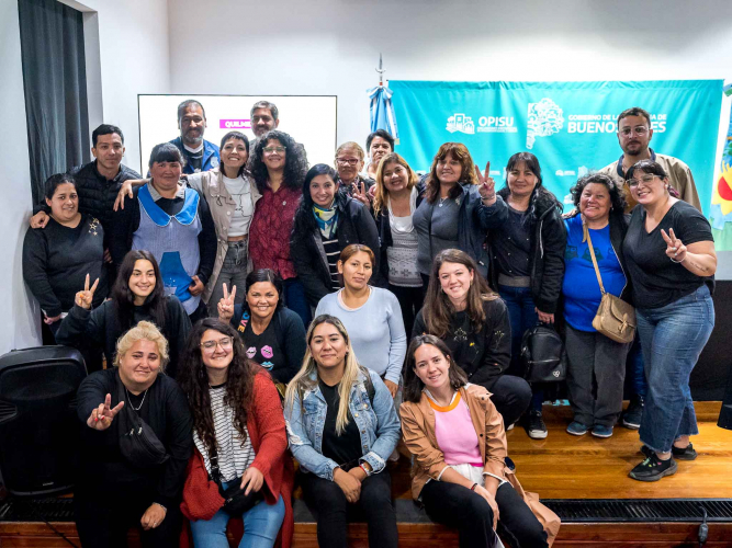 Firma de inicio de obra y licitación de proyecto para el barrio Itatí 