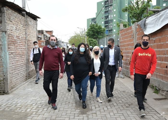 Recorrida por las obras de reurbanización en Villa Porá, Lanús 