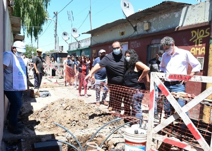 Recorrida por la obra de construcción de la red primaria de agua en Puerta de Hierro