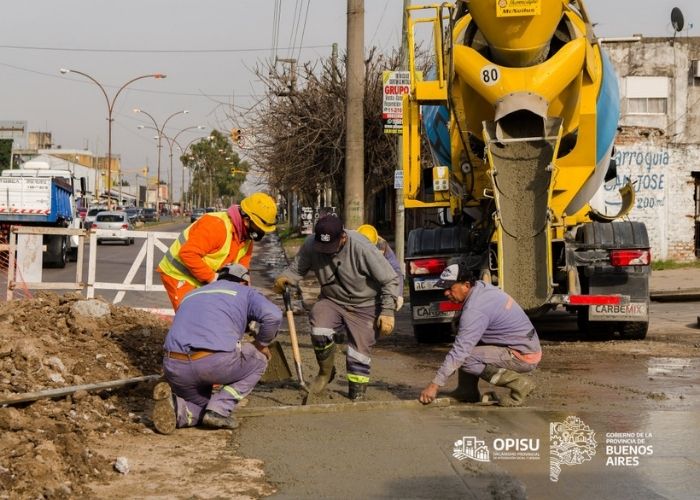 Trabajos para la construcción de la red de agua en Puerta de Hierro