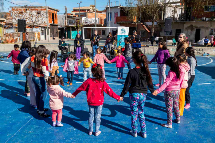 Actividades culturales en barrios populares de la Provincia