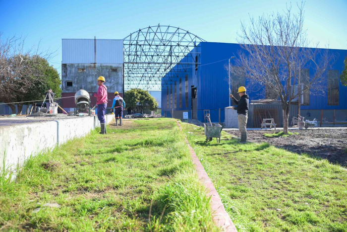 Avellaneda: avanza la construcción de más espacios públicos