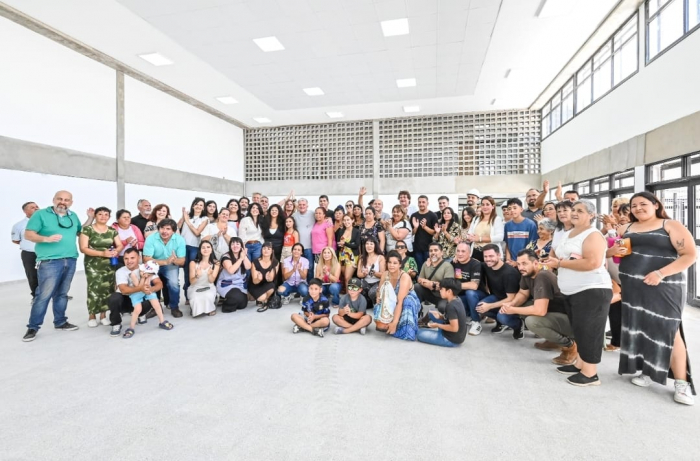Barrios y Balor recorrieron la construcción del Polo Educativo en el barrio Once