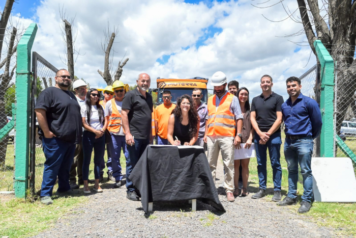 Ensenada: nuevas obras de cloacas, estación de bombeo y espacios polideportivos