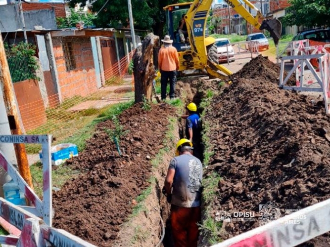 Inicio de obra para abastecer de agua potable a vecinos y vecinas de Puerta de Hierro