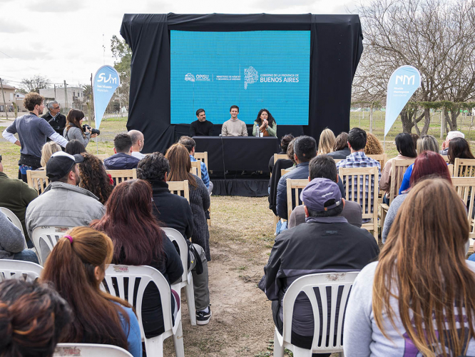 Recorrida por las obras de reurbanización en San Vicente