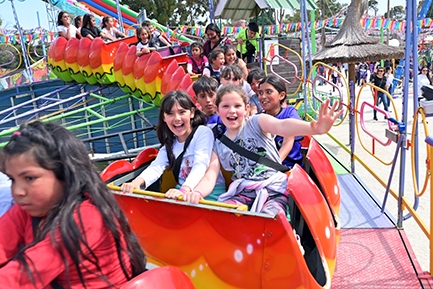 Más de mil chicos y chicas de barrios populares bonaerenses festejaron la llegada de la primavera en la República de los Niños