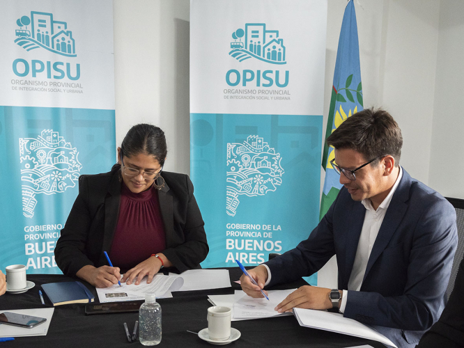 Firma de convenio entre OPISU y el municipio de La Costa
