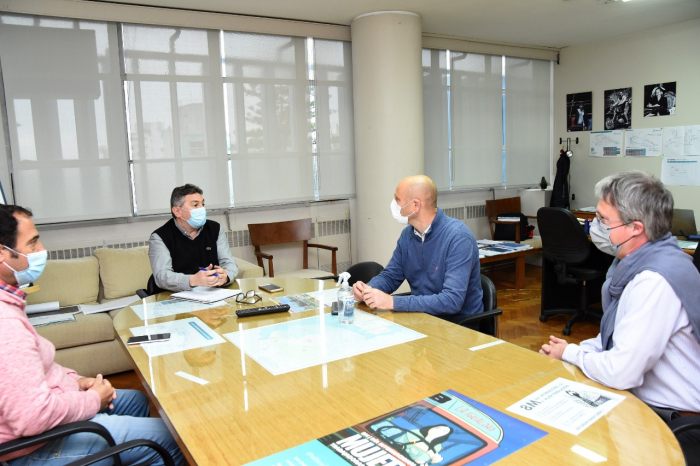 Jelinski y Lago mantuvieron una reunión de trabajo por obras en la ciudad