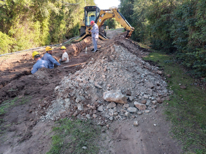 Inició la obra de agua para la Isla Martín García